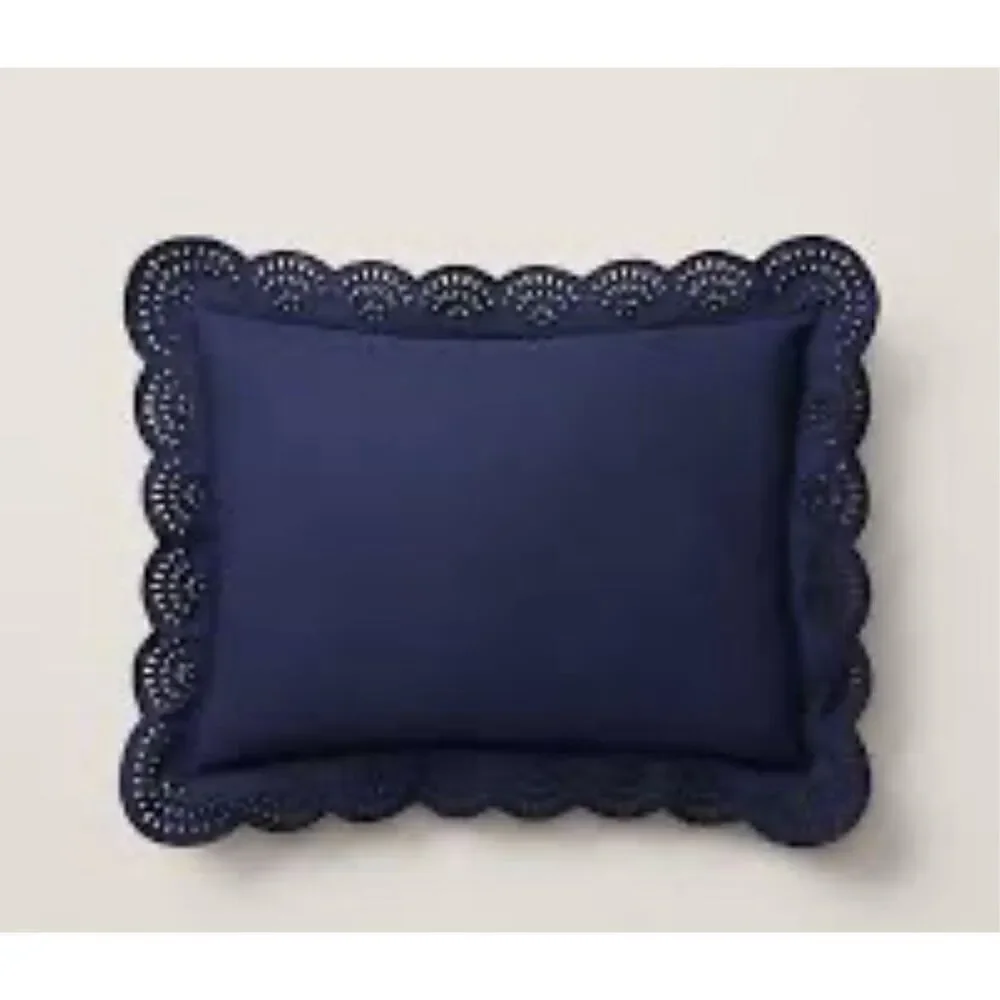 Ralph Lauren Home - Rl Eyelet Throw Pillow - Navy